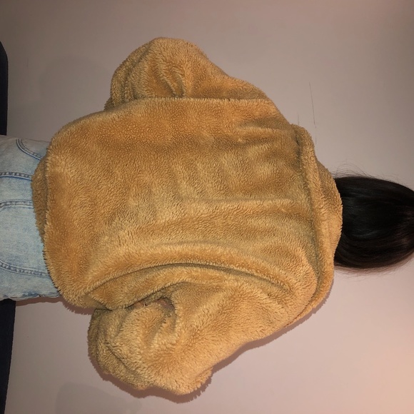 Urban Outfitters Fluffy Sherpa Zip Jacket - Picture 3 of 4